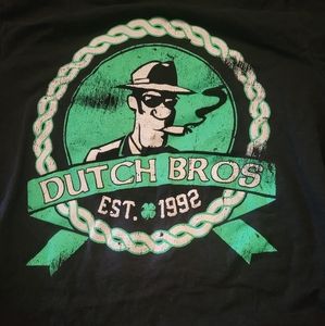 Dutch bros Meduim St. Patrick's Tee 💚